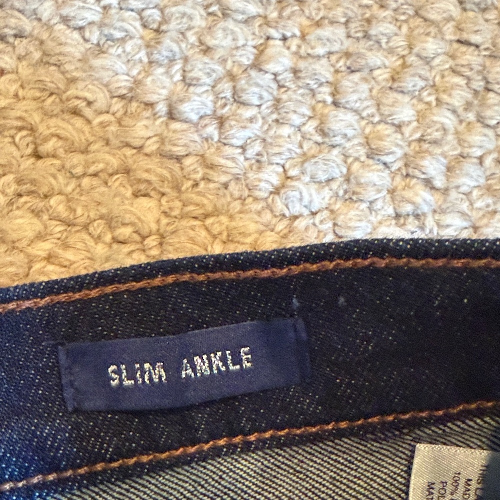 Women's Dark Blue Jeans - Ankle Length - Picture 3 of 5